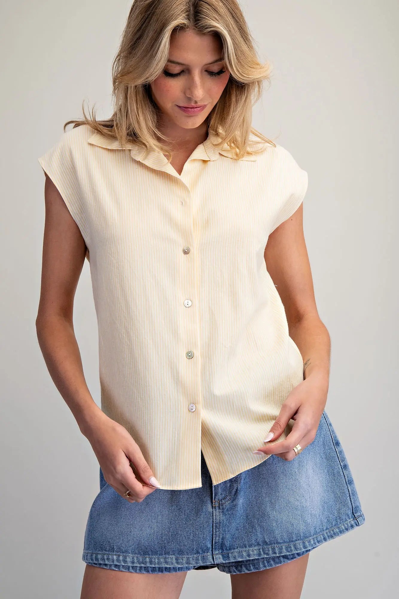 Daisy Yellow Cinched Back Top
