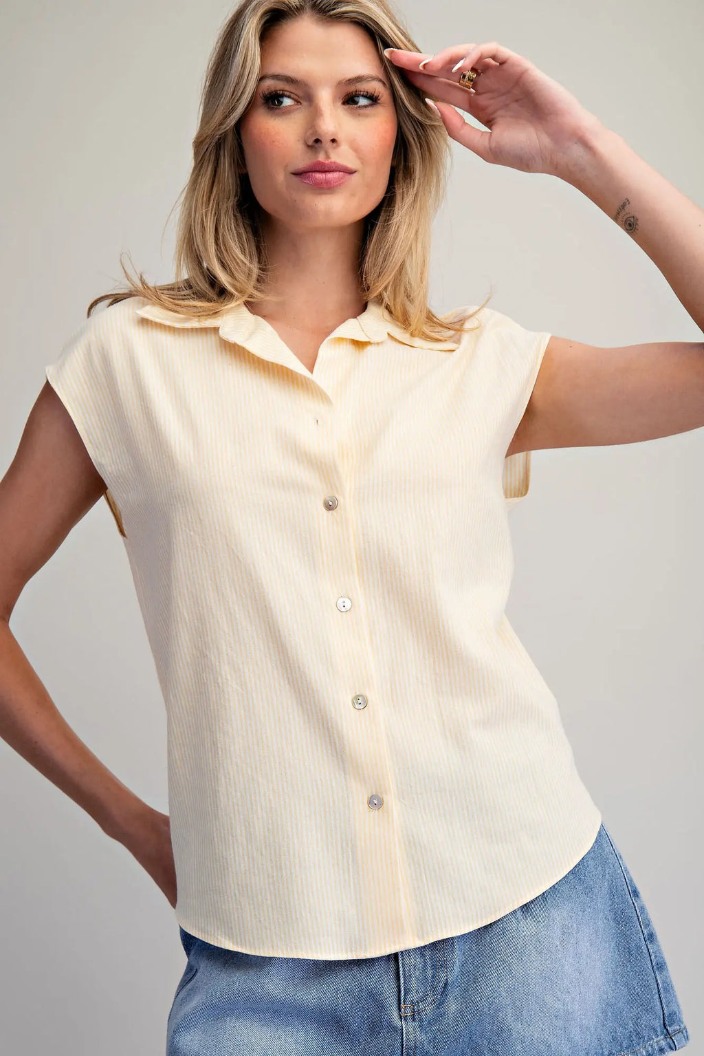 Daisy Yellow Cinched Back Top