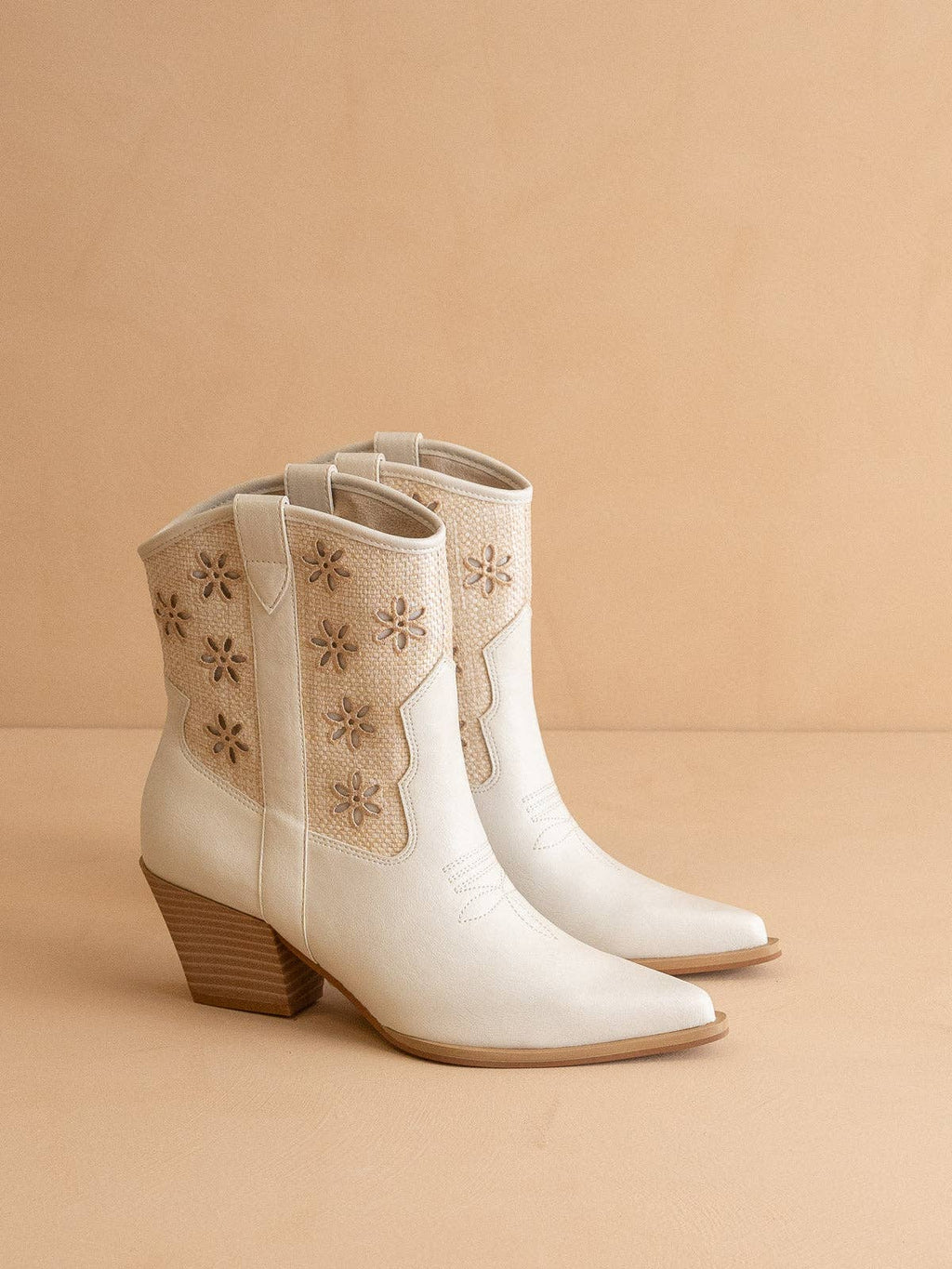 Della Cowboy Boot