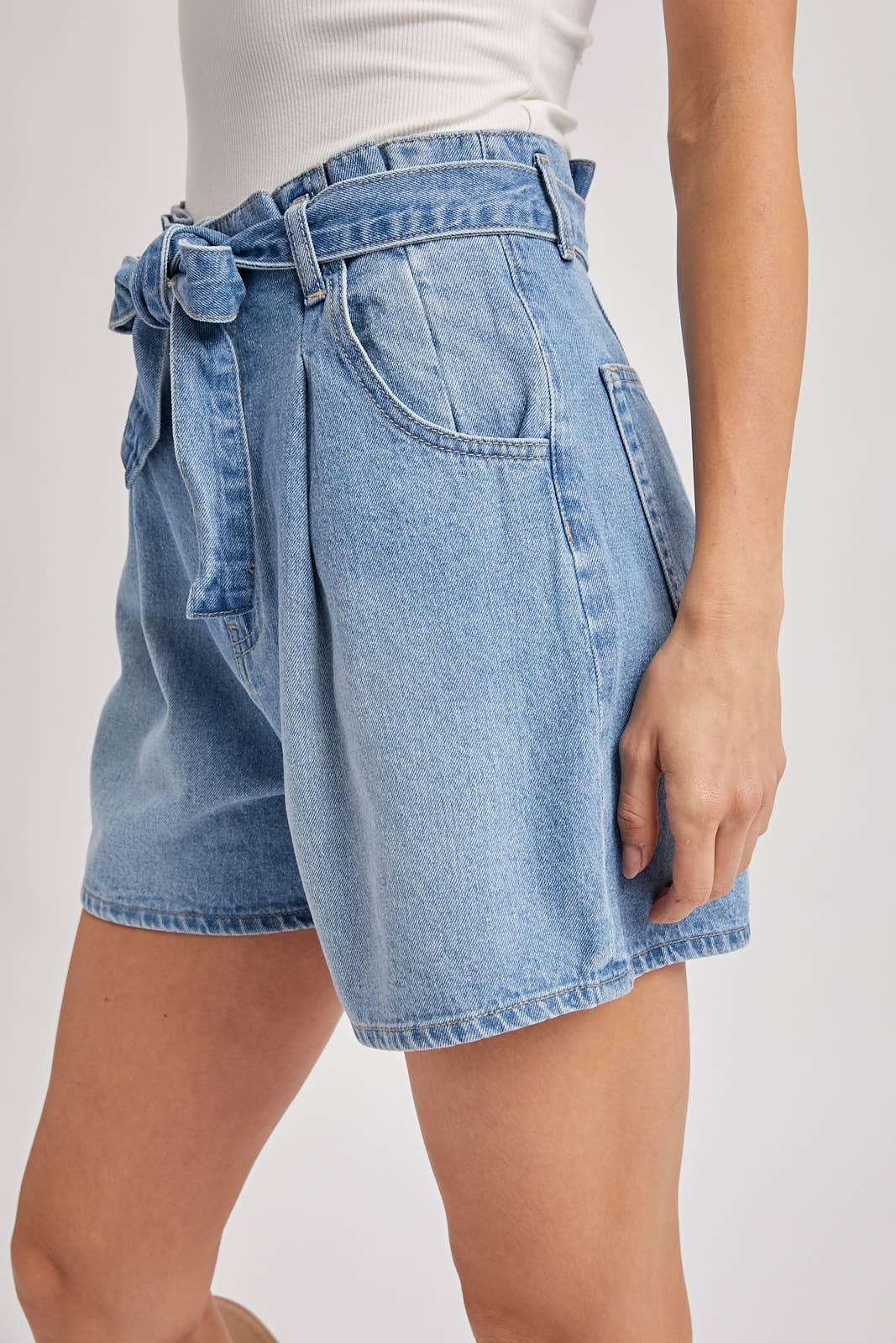 DENIM HIGH-WAIST SELF-TIE BOW SHORTS