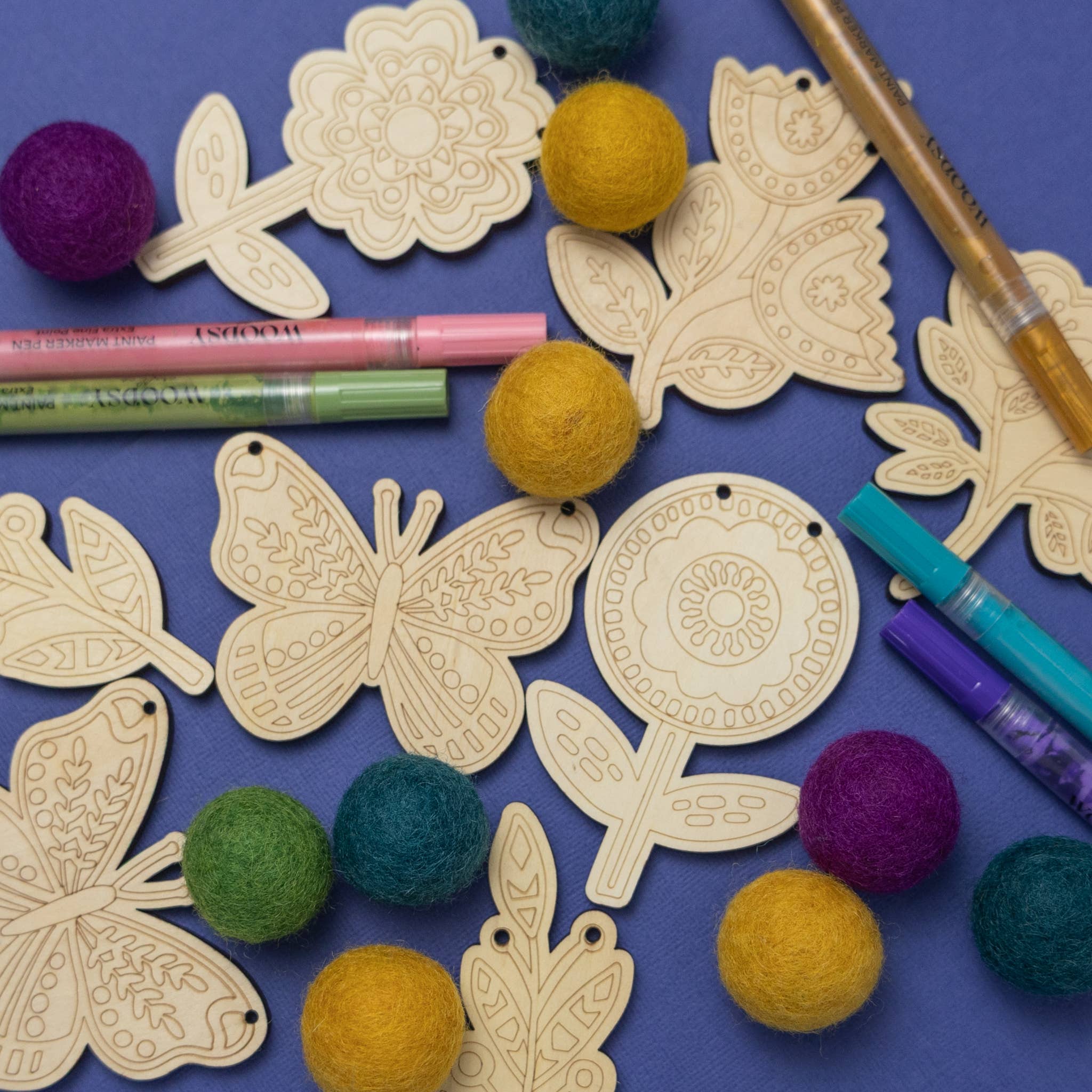 DIY Craft Kit - Folksy Flower Garland