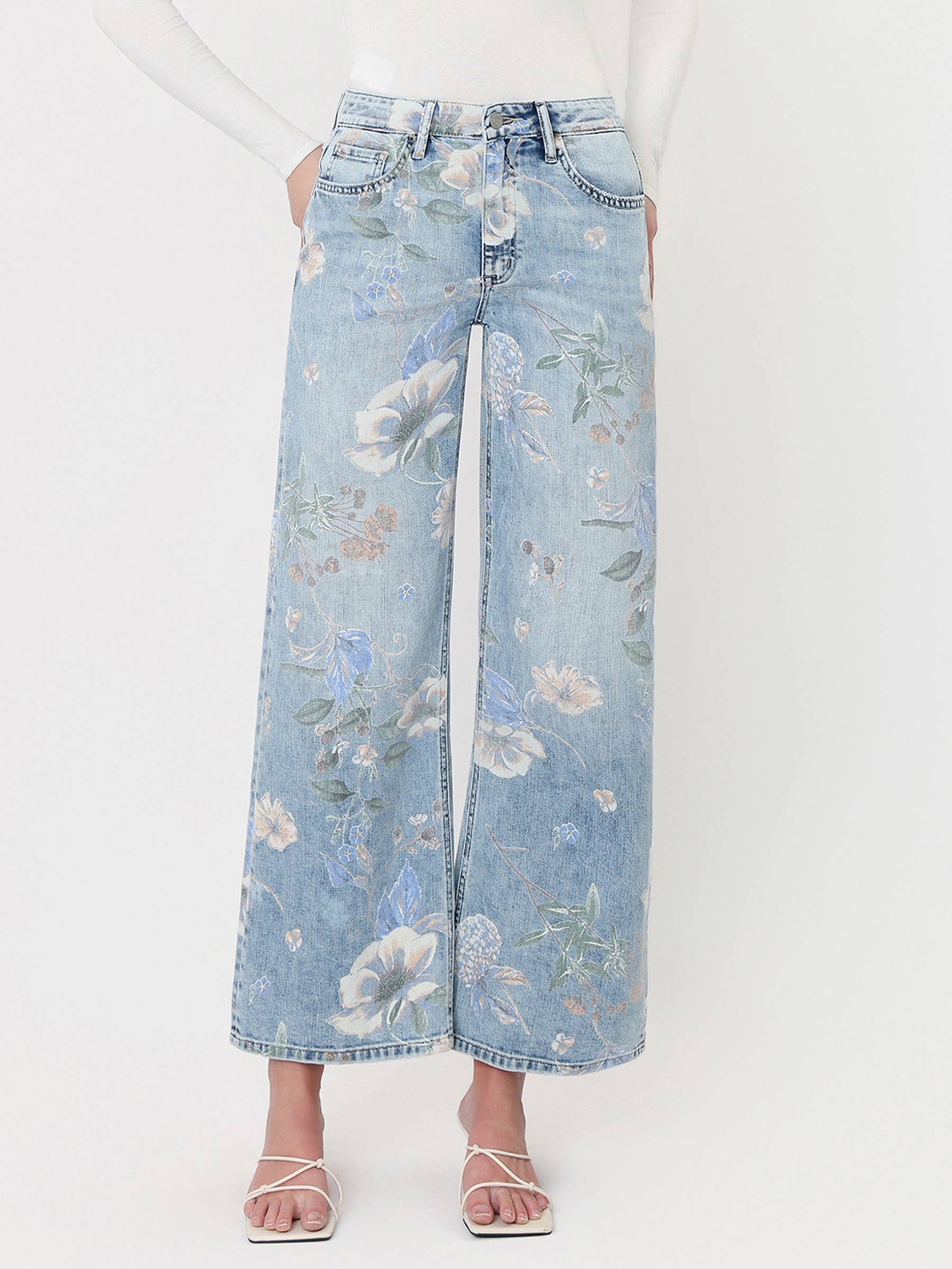 HIGH RISE FLORAL JEANS