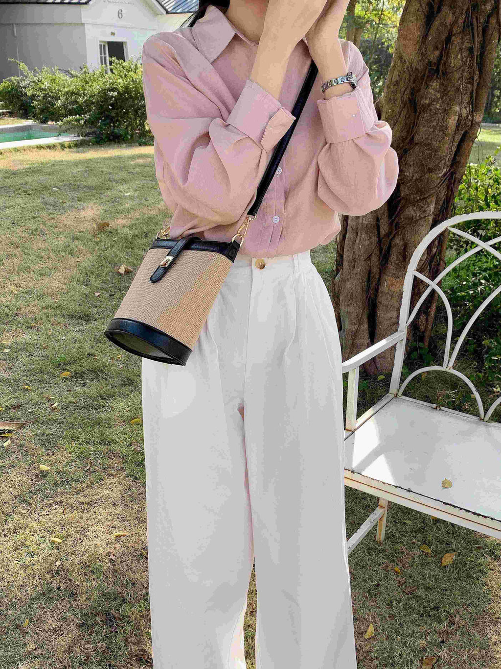 Turn Lock Flat Straw Shoulder