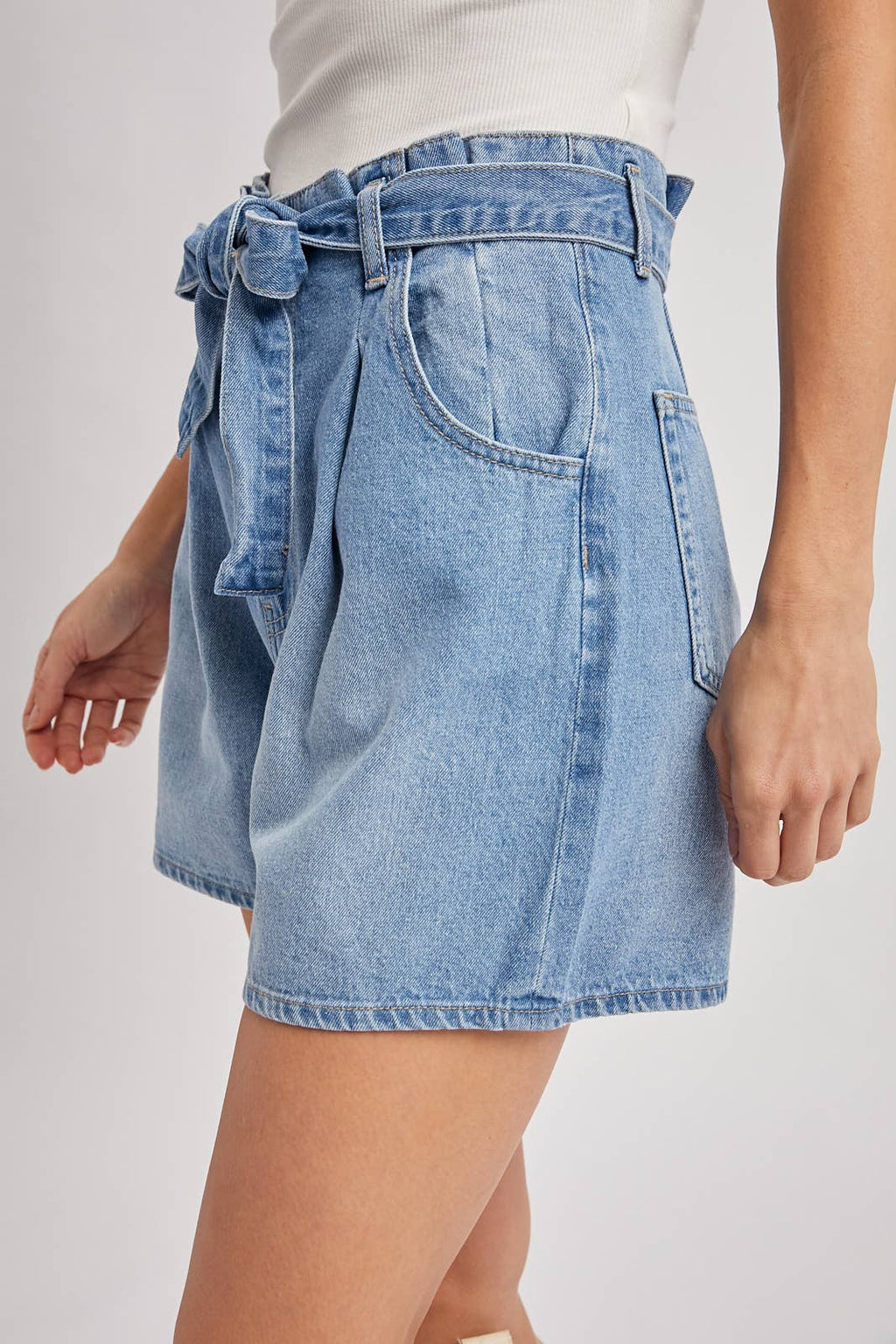 DENIM HIGH-WAIST SELF-TIE BOW SHORTS