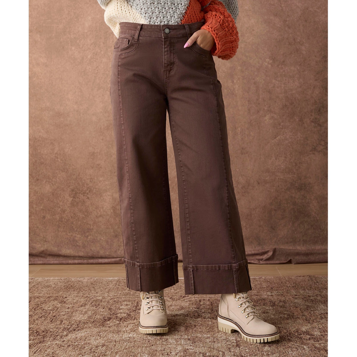 Wide Ankle Pant with Front Seam