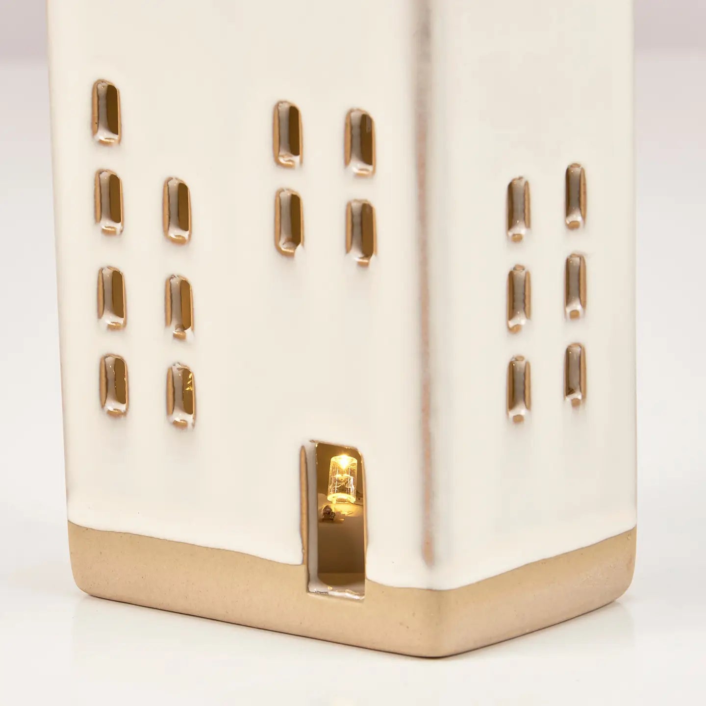 Lighted House Figurine Set