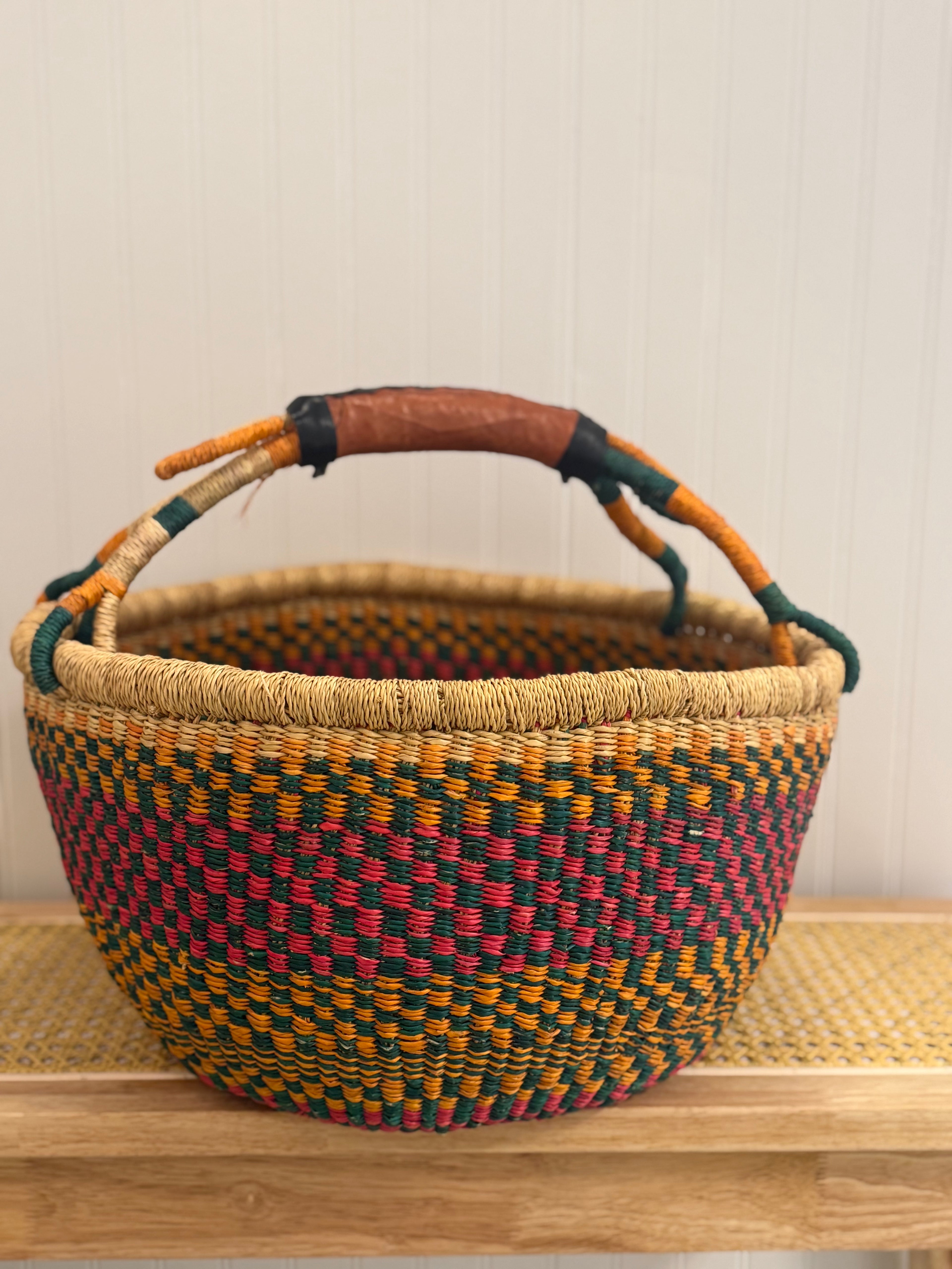 Shopper Straw Basket