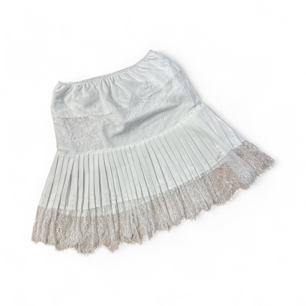 Lace Ruffle Skirt-dress extender