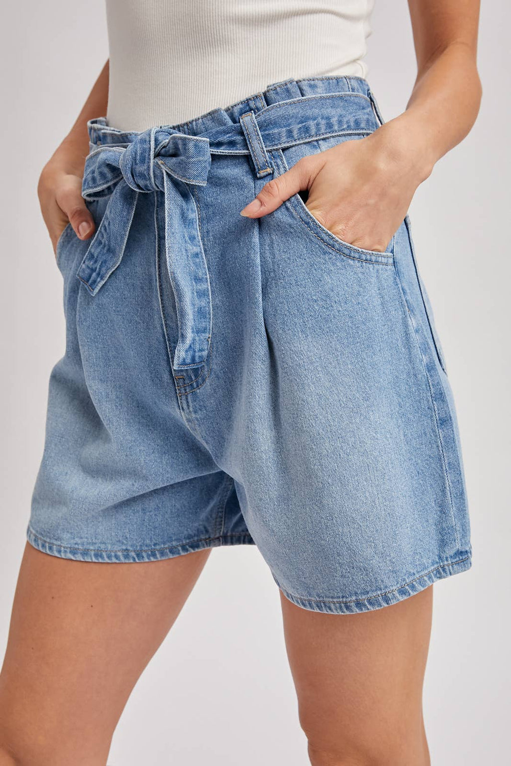 DENIM HIGH-WAIST SELF-TIE BOW SHORTS