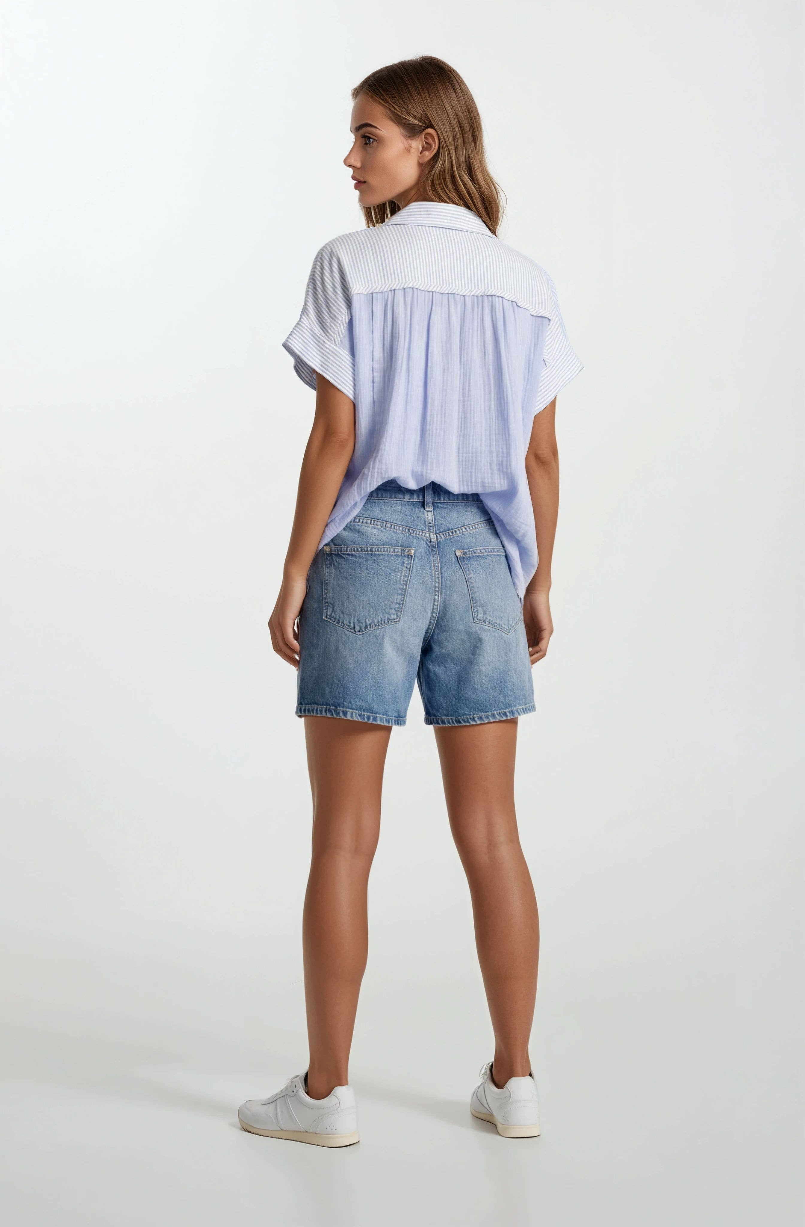 MIX MEDIA BUTTON DOWN