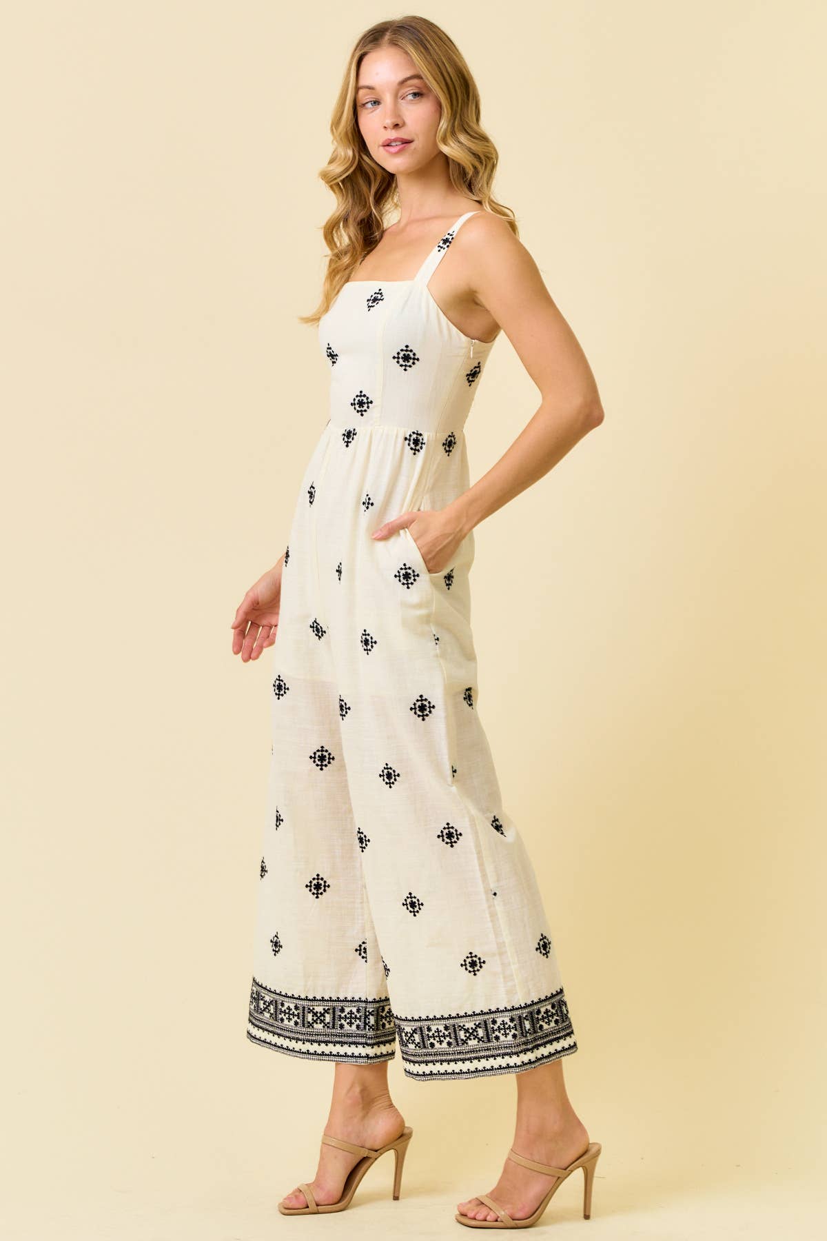 BORDER EMBROIDERED JUMPSUIT