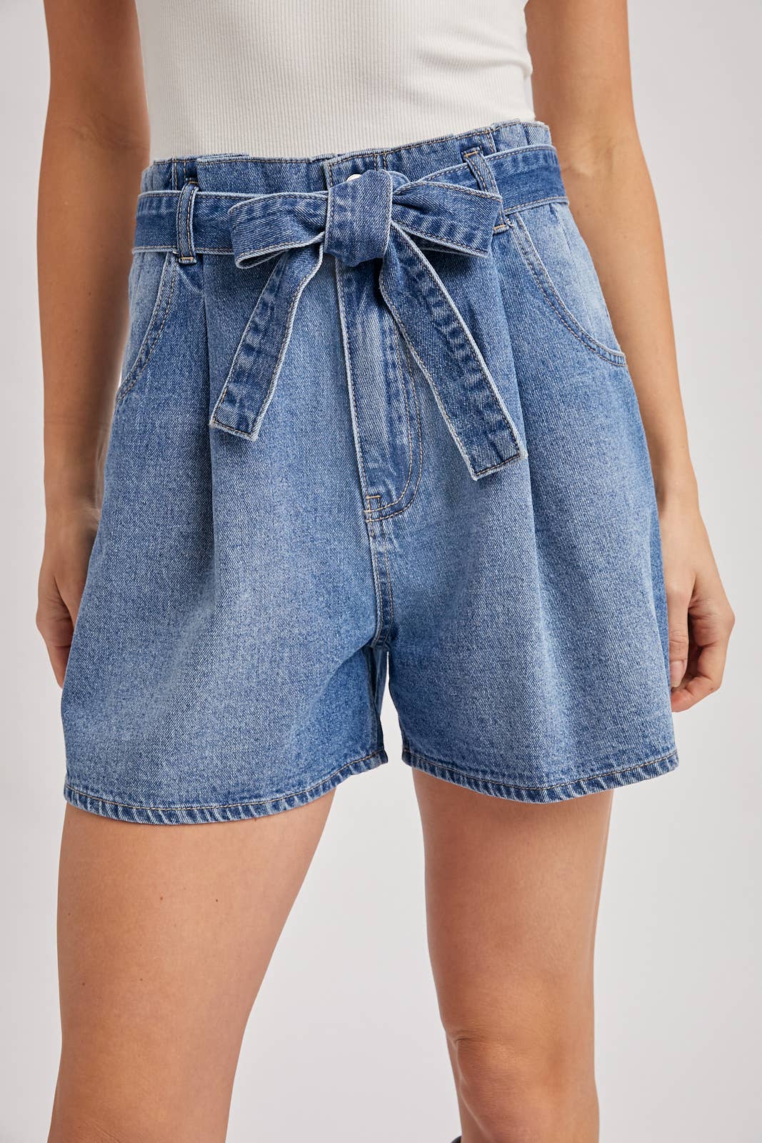 DENIM HIGH-WAIST SELF-TIE BOW SHORTS
