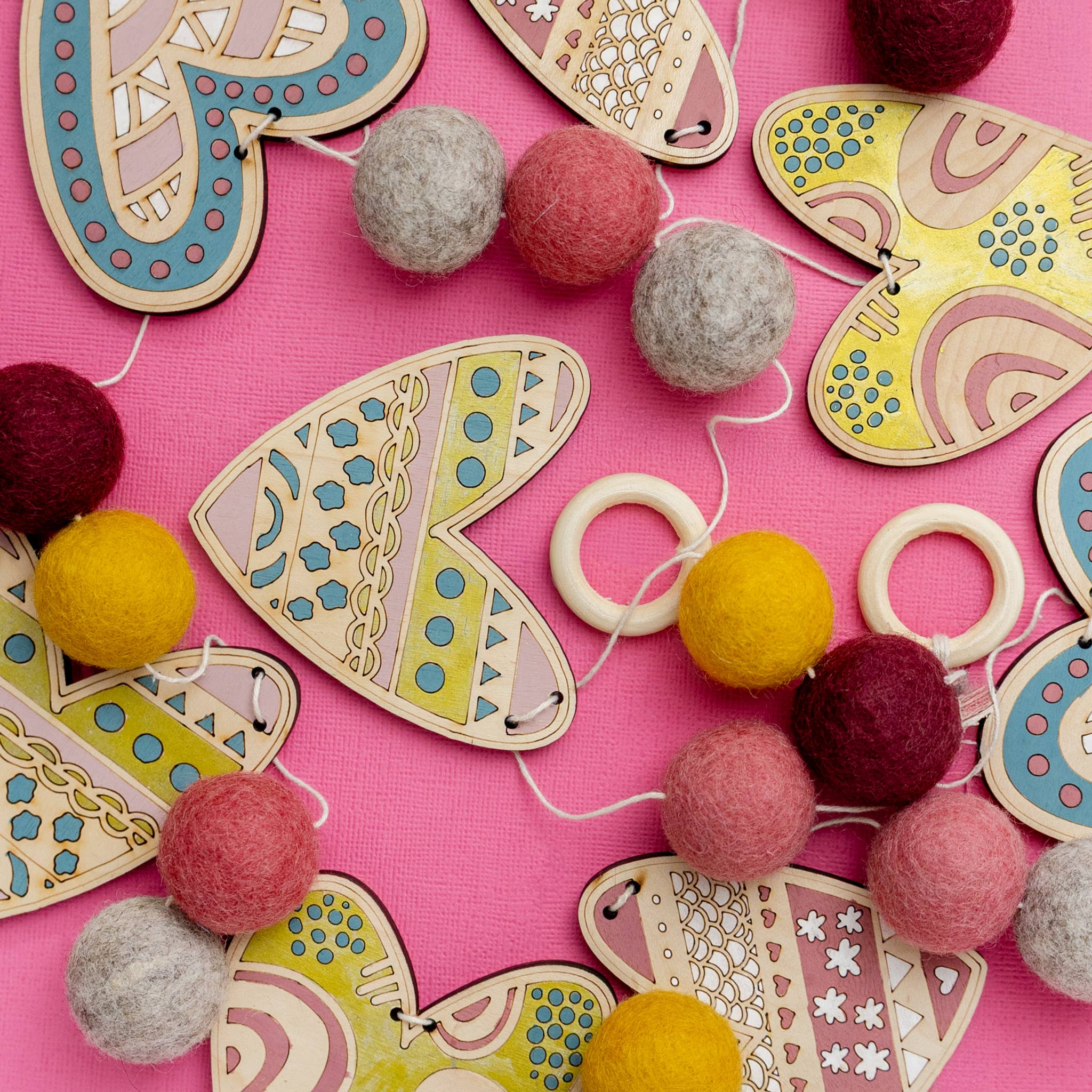 DIY Craft Kit - Heart Garland