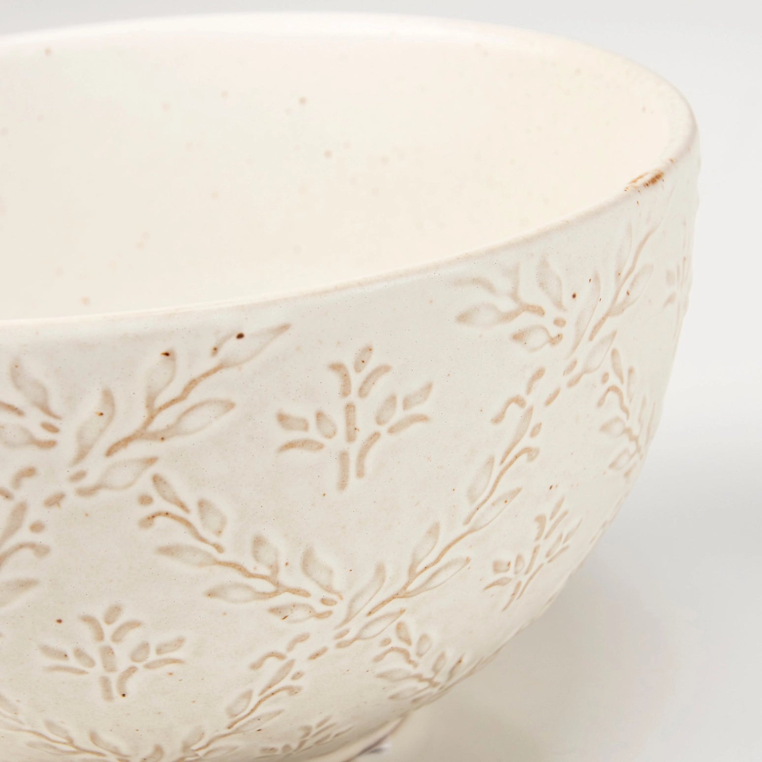 Cottage Vine Ceramic Bowl