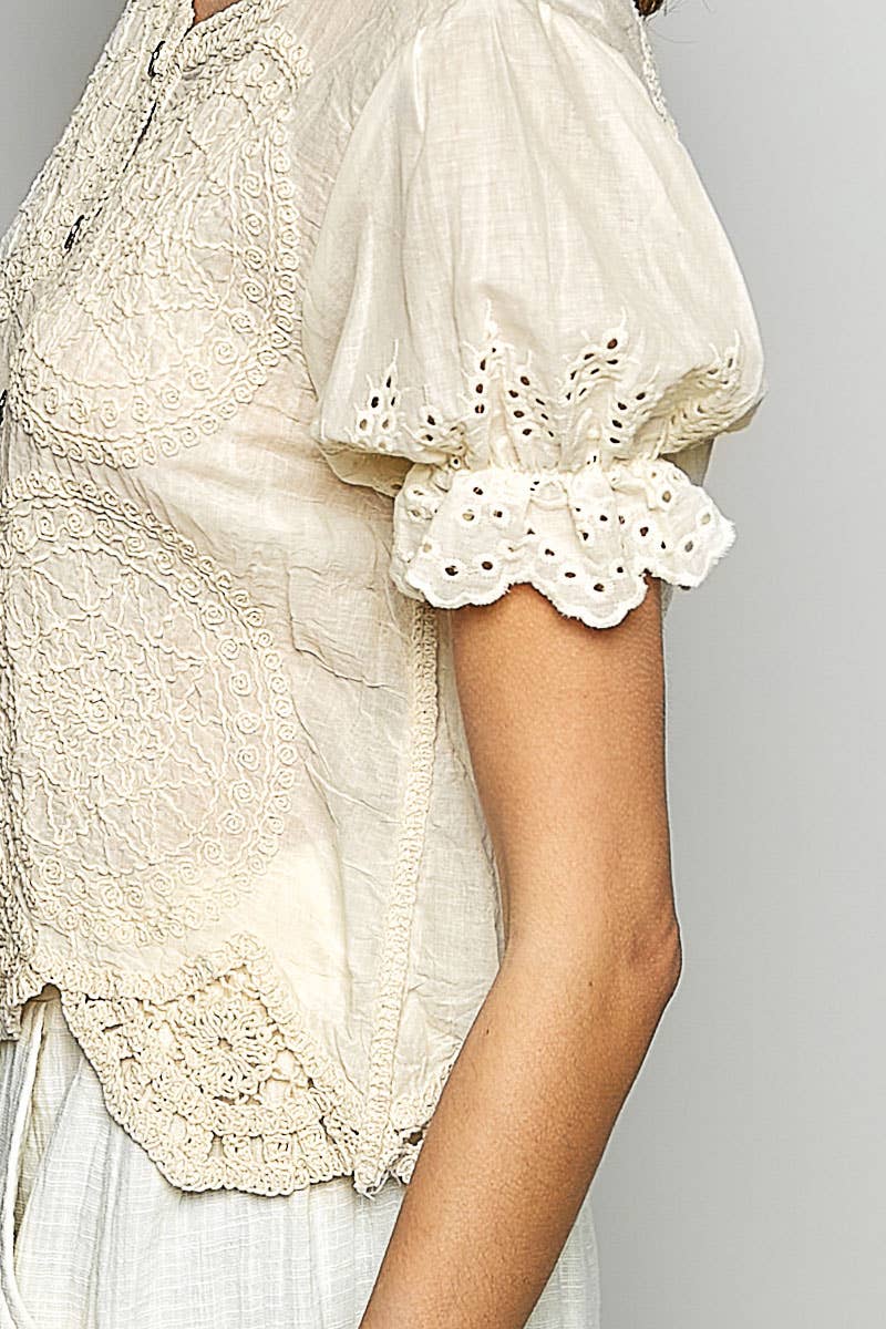 O/S Short Sleeve Button Crochet Top