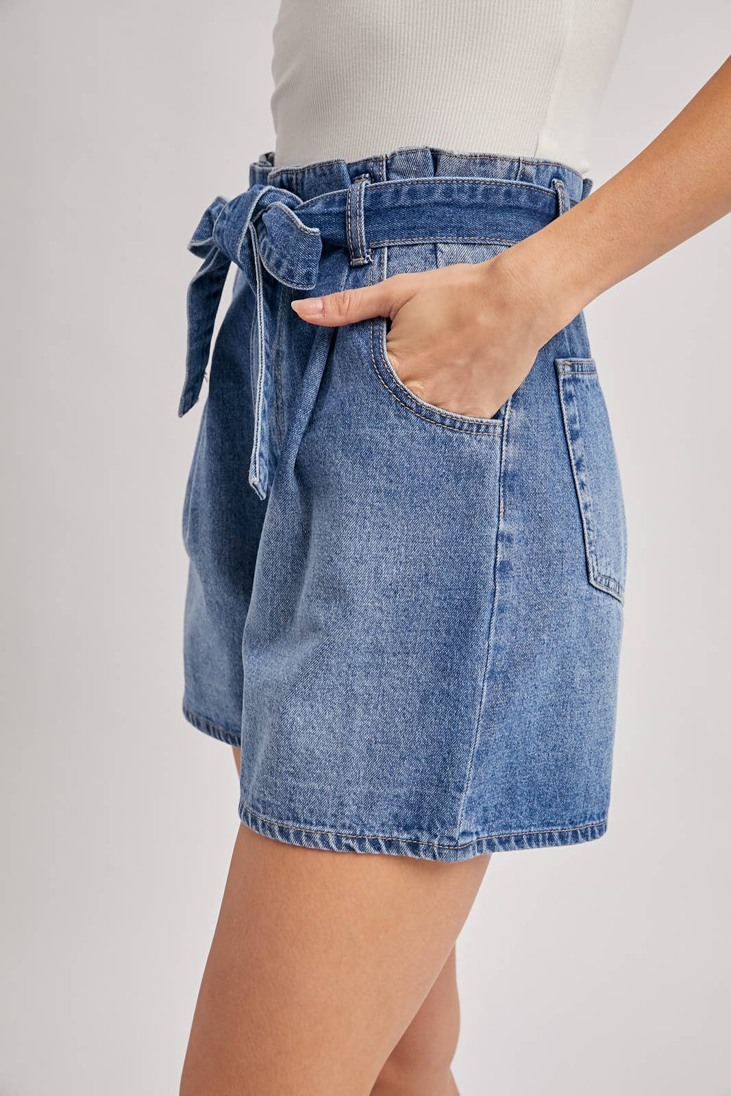 DENIM HIGH-WAIST SELF-TIE BOW SHORTS